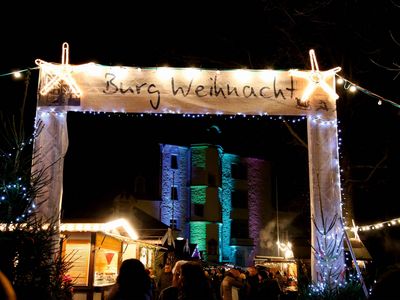 Weihnachtsmarkt in Seesen - Eingangsportal