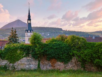 Blick auf Sangerhausen, Kirche und Halde