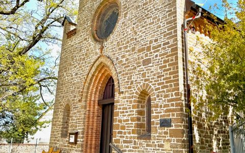 Dorfkirche mit Stempelkasten