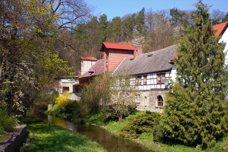 Brauerei Gehring GbR Wippra - Brauerei Wippra im erwachenden Grünen