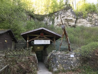 Außenansicht Einhornhöhle