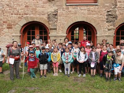 Start der Pilgerwanderung im Kloster Ilsenburg