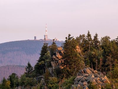 Brocken mit Klippen auf dem Hohnekamm