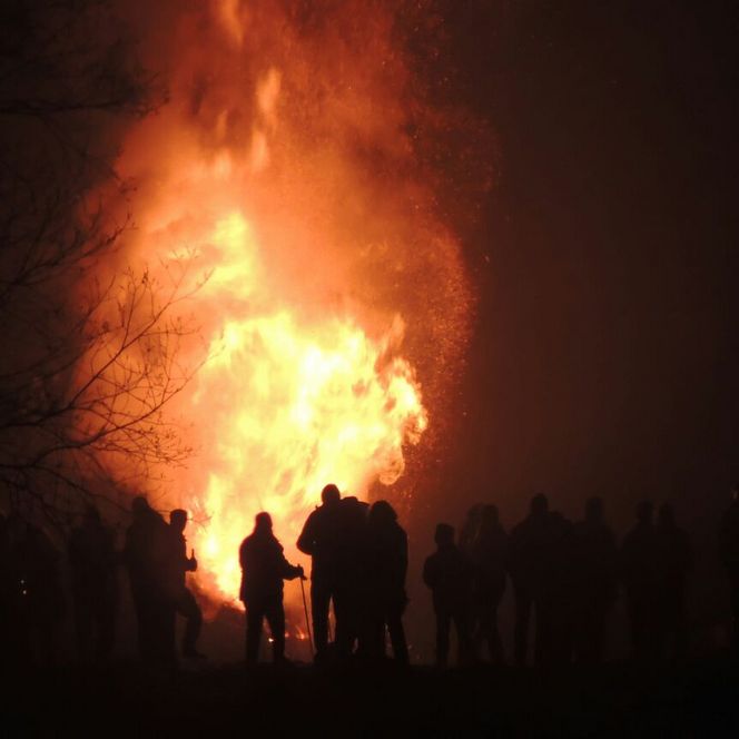 Traditionelles Osterfeuer in Lautenthal
