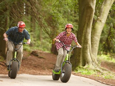 Das Bild zeigt Monsterrollerfahrer in Braunlage.