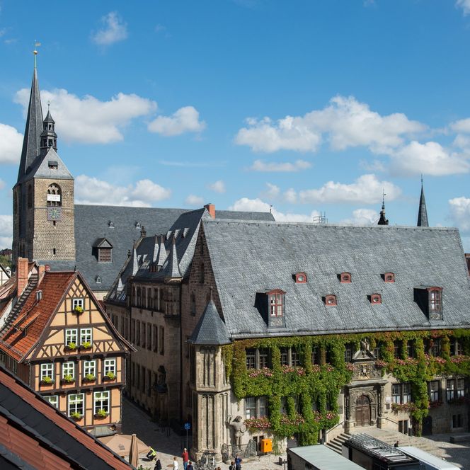 Blick auf den Marktplatz in Quedlinburg