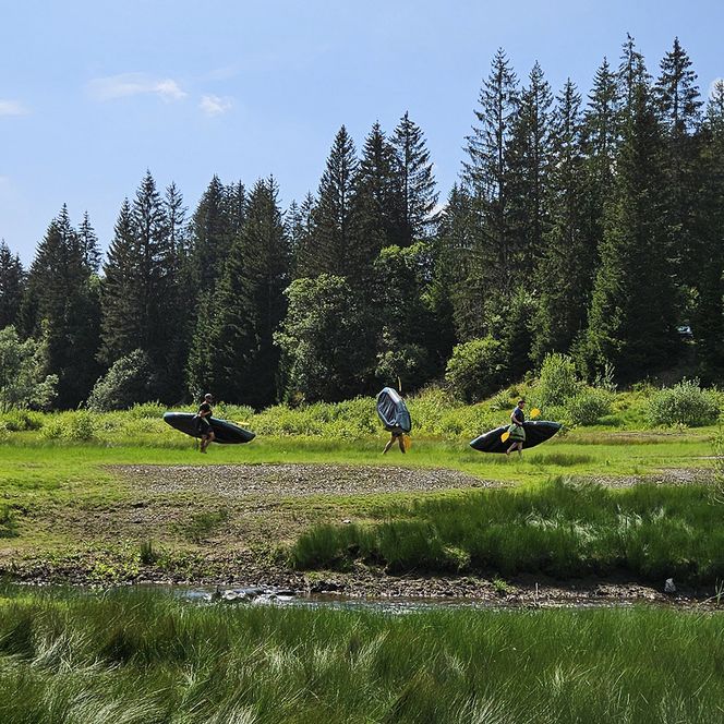rafts on trails - am Ufer der Okertalsperre