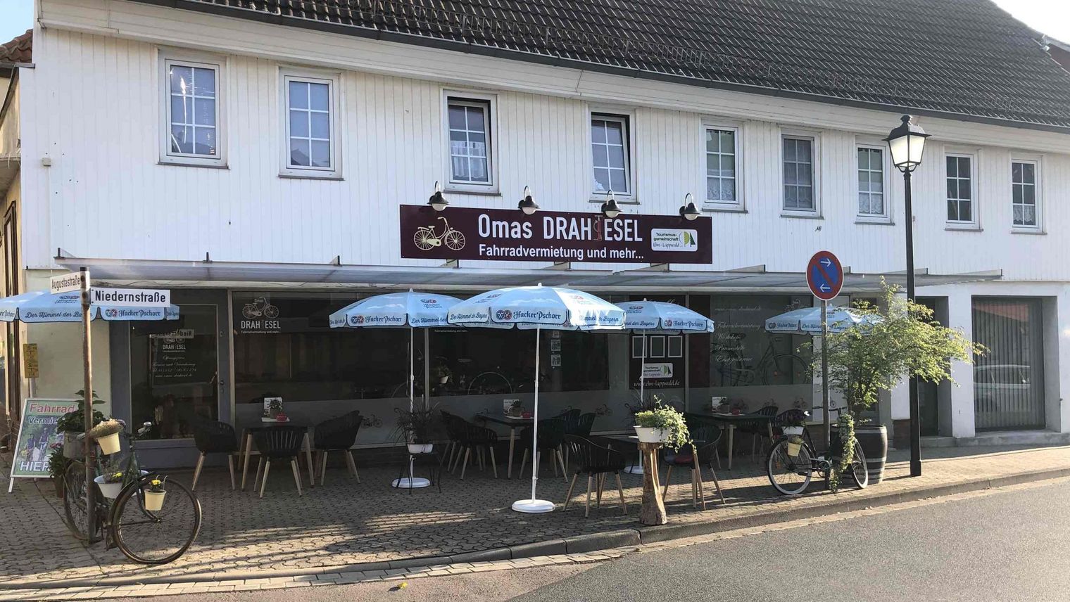 Omas Drahtesel in Schöningen - Außenansicht